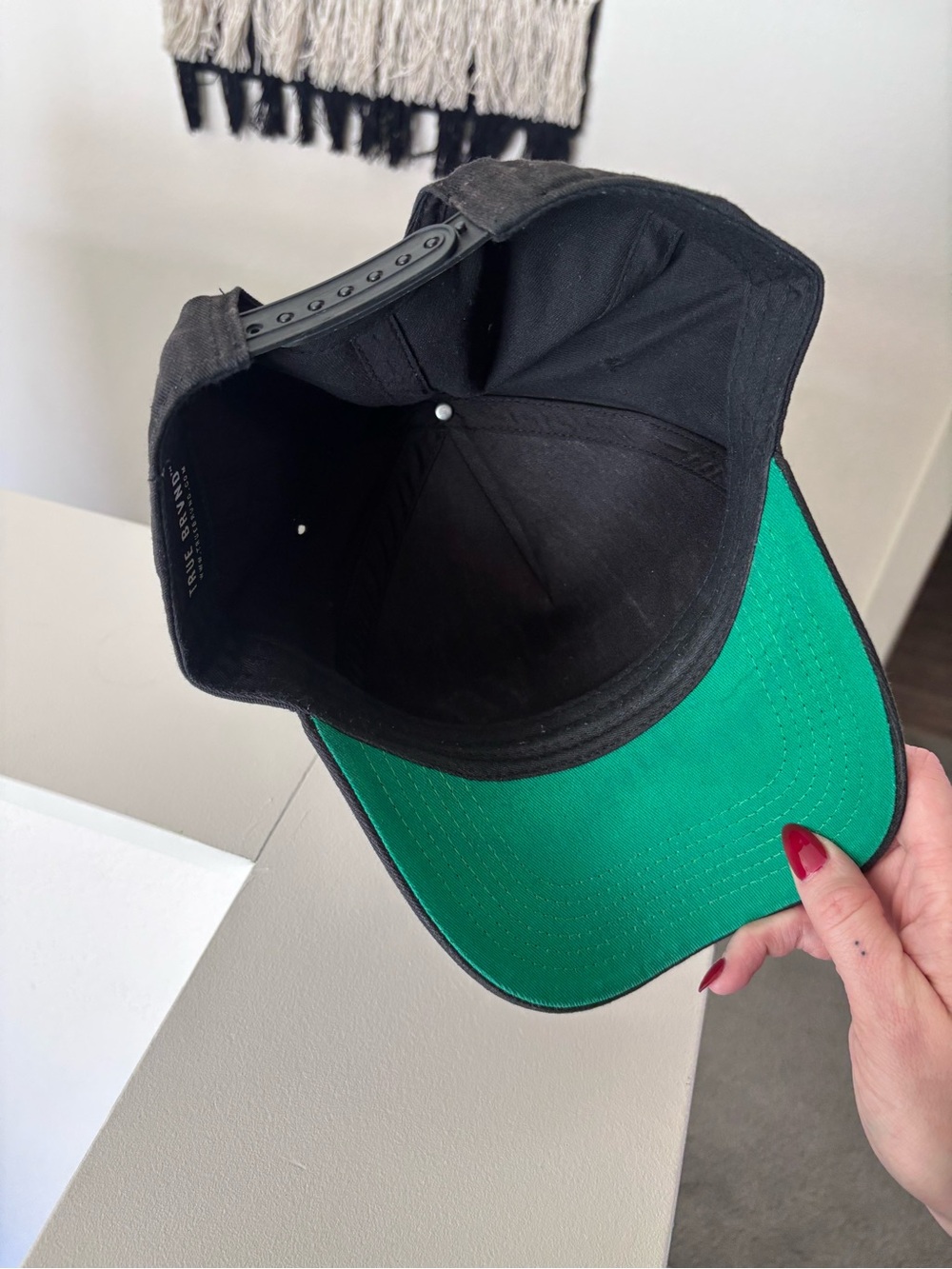 True Brvnd - upside down Dallas Two-Tone Baseball Cap - Black & Forest Green - Picture 5 of 6